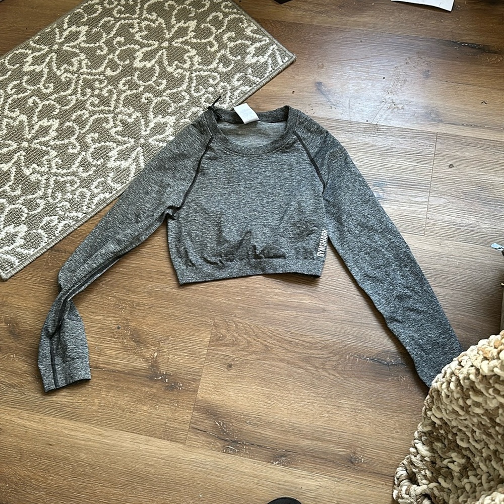 Gymshark long sleeve cropped shirt
